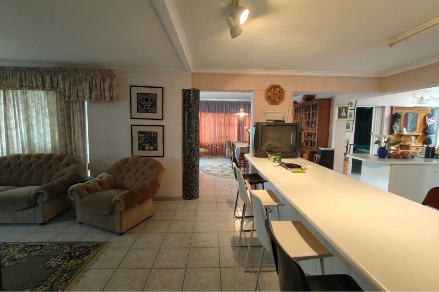 4 Bedroom Property for Sale in Moorreesburg Western Cape